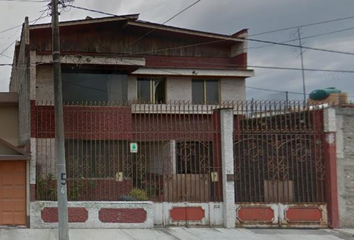 Casa en  Calle Margaritas, Casa Blanca, Metepec, Estado De México, México