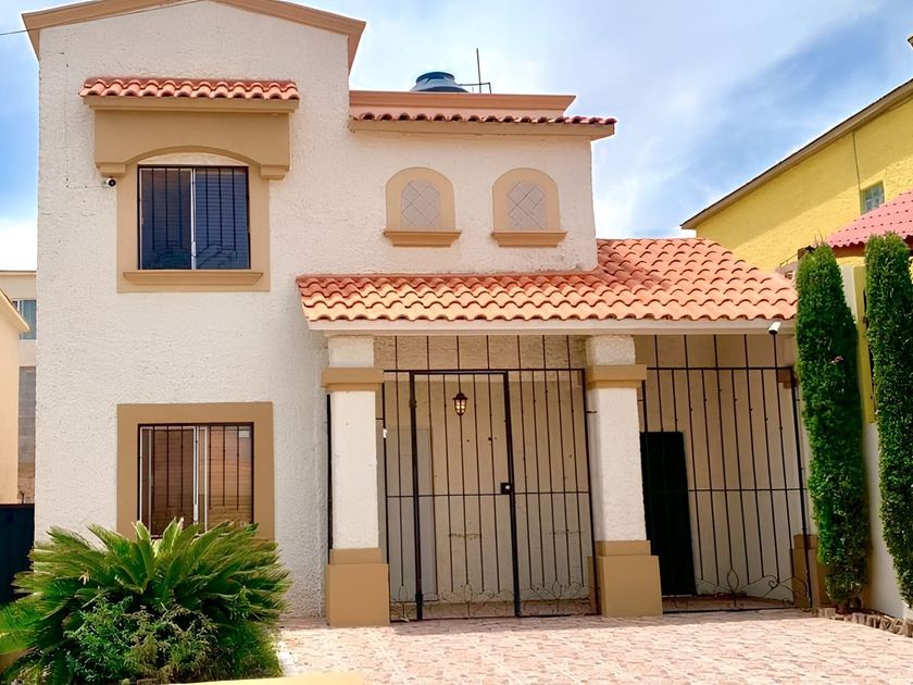 venta Casa en Chihuahua 2094, Municipio de Chihuahua ( 1F13412)-  