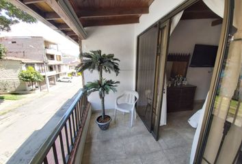 Casa en  Loma De Los Bernal, Medellín