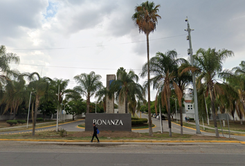 Casa en fraccionamiento en  Esmeralda 129, Residencial Bonanza, San Agustín, Jalisco, México
