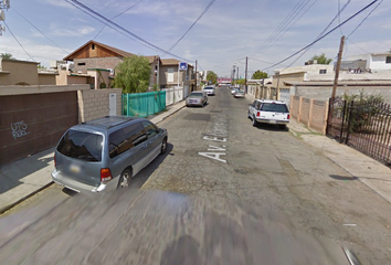 Casa en  Avenida Ebanistas Sur, Libertad, Mexicali, Baja California, México