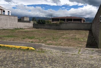 Terreno Comercial en  Conocoto, Quito