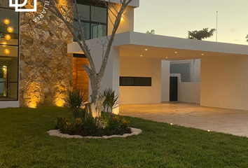 Casa en fraccionamiento en  Residencial La Rejoyada, Yucatán, México