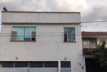 Casa en  Maestro Enrique González Vázquez, Camelinas, Morelia, Michoacán, México