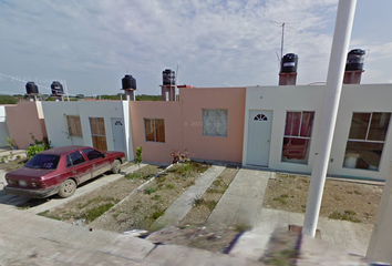 Casa en  Calle Río Tampaón 581, Infonavit, Ebano, San Luis Potosí, México