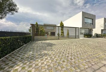 Casa en fraccionamiento en  Residencial Lomas Virreyes, Blvd. De Los Virreyes, San Andrés Ocotlán, Estado De México, México