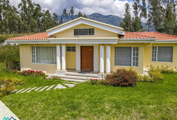 Casa en  7prc+hqw, Vía Cotacachi - Quiroga - Cuicocha, Cotacachi, Ecuador