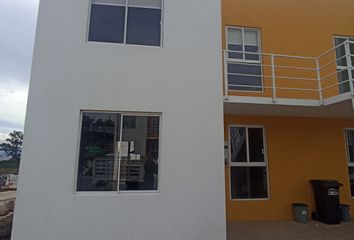 Casa en condominio en  Lomas De La Maestranza, Michoacán, México