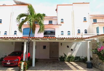 Casa en condominio en  Av. Costera Las Palmas, Granjas Del Marqués, Acapulco, Guerrero, México