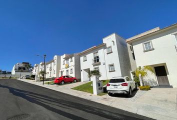 Casa en  Cumbres Del Lago, 76230 Santiago De Querétaro, Qro., México