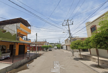 Casa en  Calle Novena, Benito Juárez, Mazatlán, Sinaloa, México