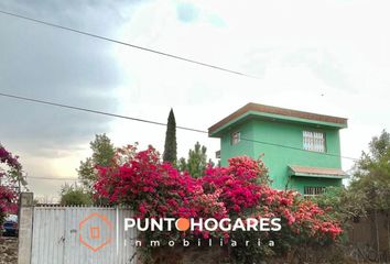 Casa en  San Isidro Itzícuaro, Morelia, Michoacán, México