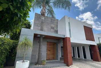 Casa en fraccionamiento en  Fraccionamiento Lomas De  Angelópolis, San Andrés Cholula