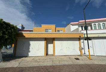 Casa en fraccionamiento en  Ampliación Jardines Del Toreo, Morelia, Michoacán, México