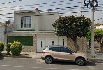 Casa en  Calle Heliópolis, Claveria, Ciudad De México, Cdmx, México