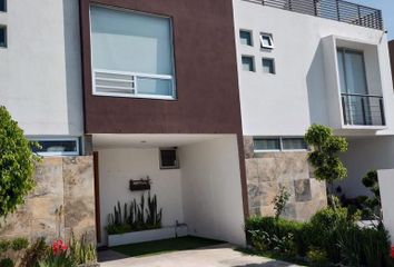 Casa en fraccionamiento en  Fraccionamiento Paseos Del Pilar, Puebla De Zaragoza, Puebla, México