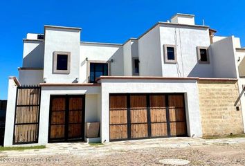 Casa en fraccionamiento en  Arcos De San Miguel, San Miguel De Allende, Guanajuato, México