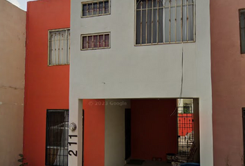 Casa en  Montreal, Renaceres Residencial, Ciudad Apodaca, Nuevo León, México