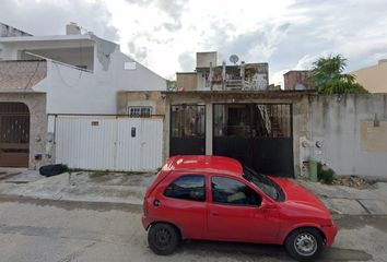 Casa en  Misión De Las Flores, Las Palmas 1, Playa Del Carmen, Quintana Roo, México