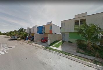 Casa en  Rio Japura, Villas Riviera, Playa Del Carmen, Quintana Roo, México