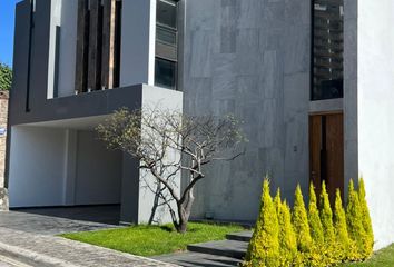 Casa en condominio en  Lomas De Angelópolis, San Bernardino Tlaxcalancingo, Puebla, México