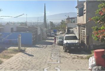 Casa en  Calle Loma De Caserta, Lomas Del Sur, Jalisco, México