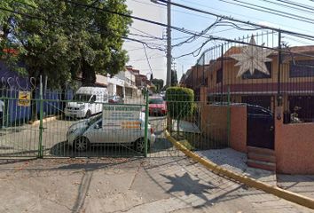 Casa en fraccionamiento en  Avenida Hda. De Corralejo 5, Lomas De La Hacienda, Ciudad López Mateos, Estado De México, México