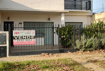 Casa en  San Juan 872, Quilmes, Provincia De Buenos Aires, Argentina