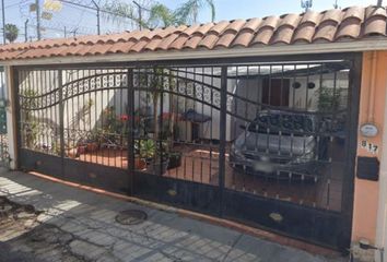 Casa en  Priv. Violeta 817, Quinta Velarde, Guadalajara, Jalisco, México