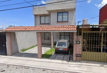 Casa en  Oscar Arias Sánchez, La Floresta, San Juan Del Río, Querétaro, México
