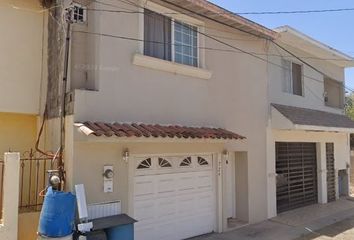 Casa en  Villa Residencial Del Real Iv, Ensenada, Baja California, México