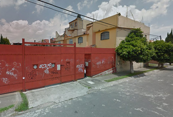 Casa en fraccionamiento en  Girasoles, Unidad San Buenaventura, San Buenaventura, Estado De México, México