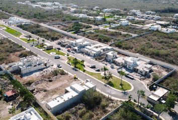 Casa en condominio en  Privada Nadira, X-cuyum, Yucatán, México