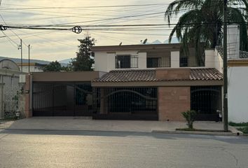 Casa en  Paseo De Cumbres 1er Sector, Monterrey, Nuevo León, México