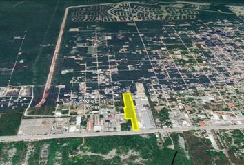 Lote de Terreno en  Boulevard Luis Donaldo Colosio, Alfredo V Bonfil, Benito Juárez, Quintana Roo, 77560, Mex