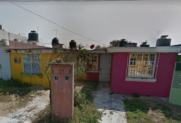 Casa en  Mayapan 221, Teresa Morales De Delgado, Coatzacoalcos, Veracruz, México