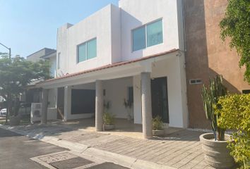 Casa en fraccionamiento en  Blvd. Centro Sur, Centro Sur, Querétaro, México