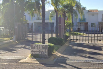 Casa en condominio en  Av. Patria 276-int 34, Parques De Tlaquepaque, 45525 San Pedro Tlaquepaque, Jal., México