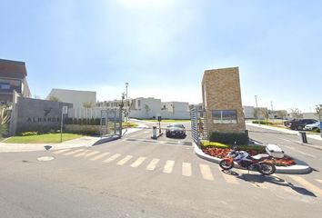 Casa en  Paseos De Zakia Poniente 3900, Privada Alhandra Residencial, Zakia, Querétaro, México