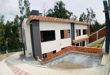 Casa en  Sidcay, Capulispamba, Ecuador