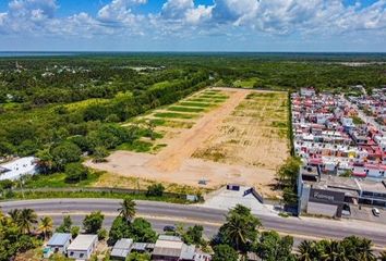 Lote de Terreno en  Carretera Comalcalco-paraíso, Paraíso, Tabasco, 86606, Mex