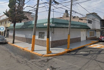 Casa en  Castillo De Chapultepec, Metropolitana 2da Sección, Nezahualcóyotl, Estado De México, México