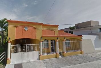 Casa en  Claveles 154, Las Rosas, 86360 Comalcalco, Tab., México