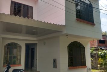 Casa en  Calle 13 #20-26, Girardot, Cundinamarca, Colombia