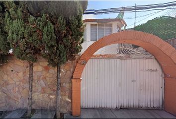 Casa en  Calle Ricardo Flores Magon, San Lorenzo La Cebada, Ciudad De México, Cdmx, México