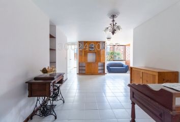 Apartamento en  Nuestra Señora De La Consolata, Transversal 42, Laureles - Estadio, Medellín, Antioquia, Colombia