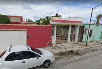 Casa en  Misión De Los Arcos, Misión Del Carmen, Playa Del Carmen, Quintana Roo, México