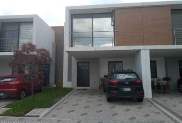 Casa en  Residencial El Refugio, Fray Junípero Serra, El Refugio, Santiago De Querétaro, Querétaro, México