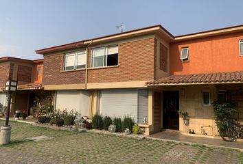 Casa en condominio en  San Felipe Tlalmimilolpan, Estado De México, México