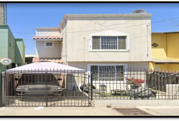Casa en  Av. Abelardo L. Rodriguez 412, Costa Azul, Ensenada, Baja California, México